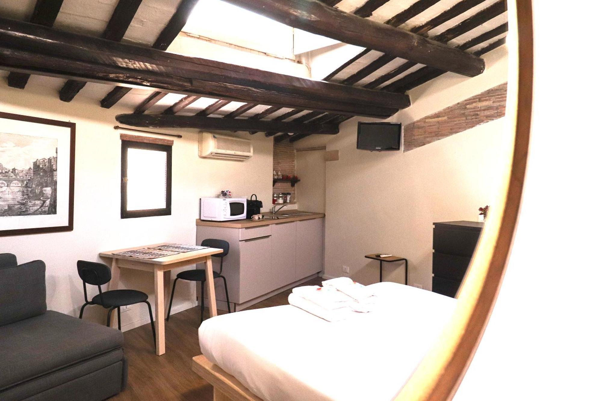 Cancelleria Apartment *